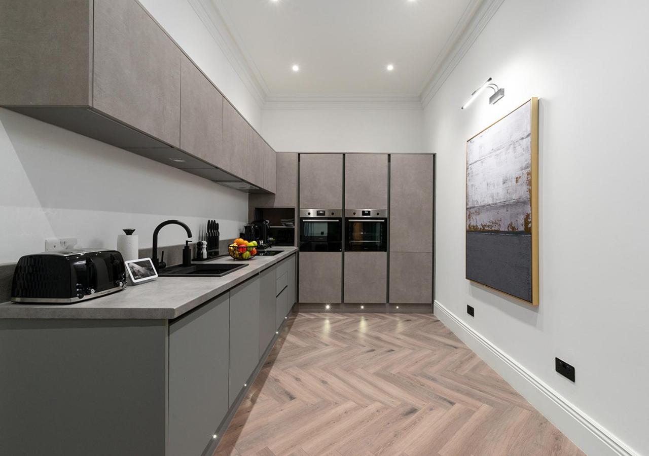 Luxury Georgian City Retreat By Sovo Apartments Edinburgh Exterior photo