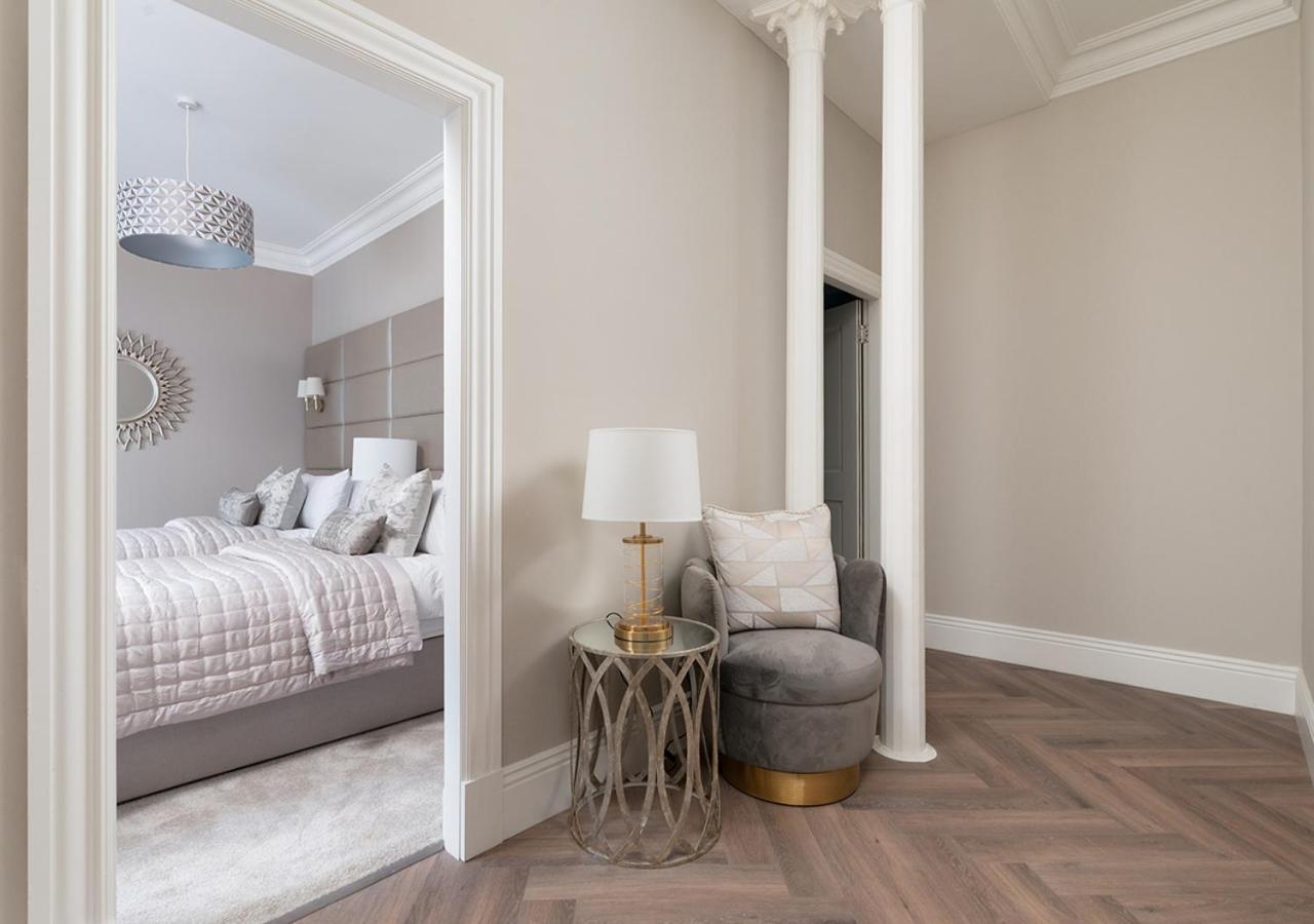 Luxury Georgian City Retreat By Sovo Apartments Edinburgh Exterior photo